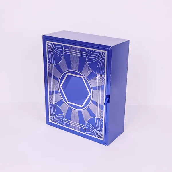 Μαγνητικά κουτιά δώρου